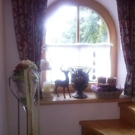 Apart Sissy See Room photo